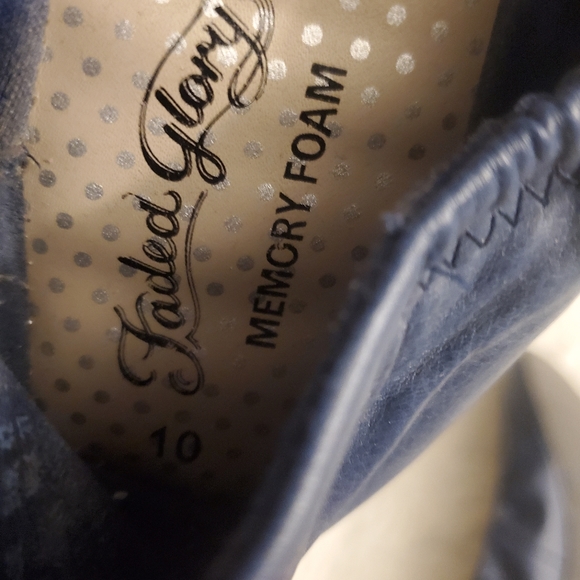 Navy blue flats - Picture 4 of 4